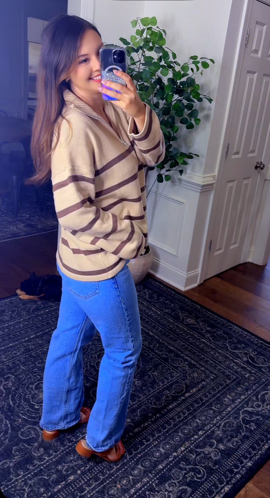 Neutral Lovers Pullover