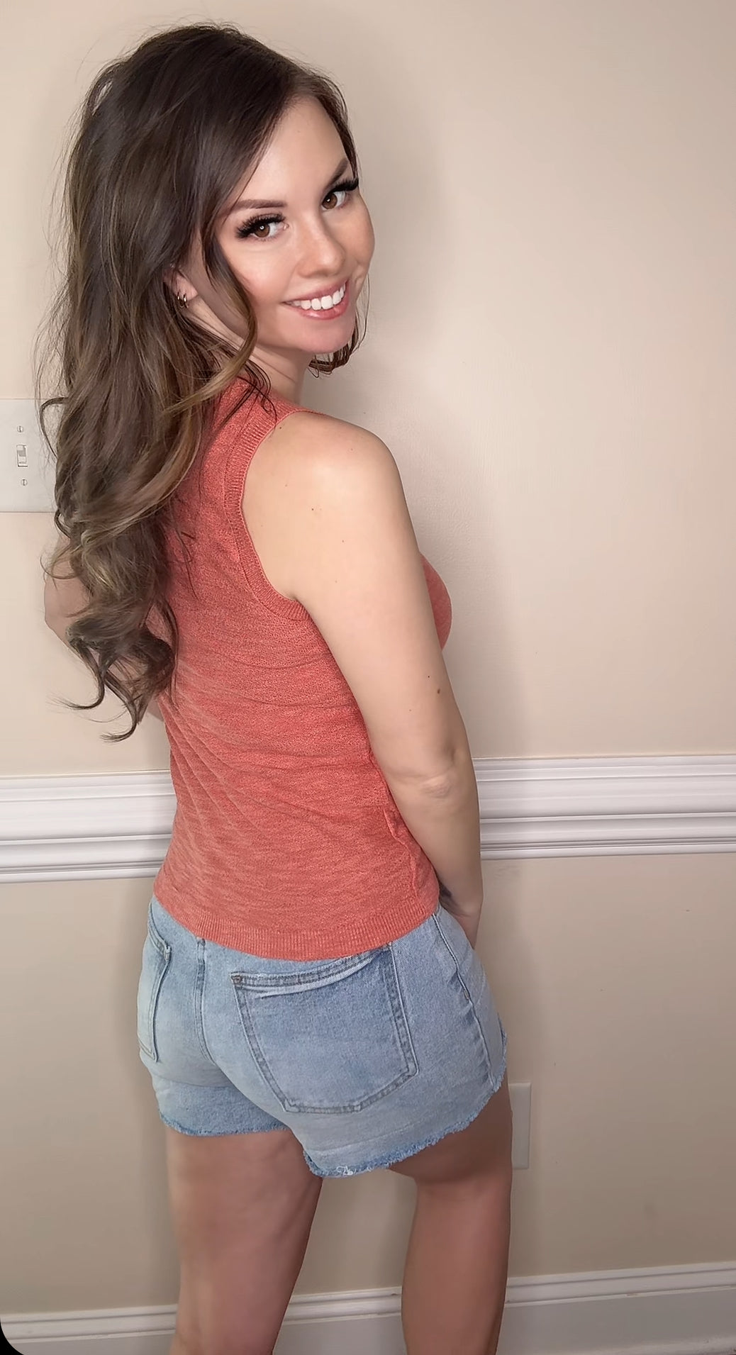 Lightweight Sweater Tank (2-Colors)