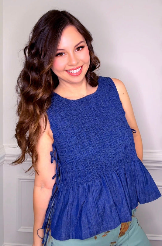 DENIM SLEEVELESS SMOCKED TIE TOP