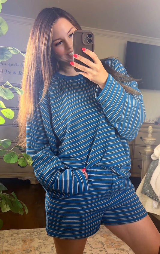 Things Between Teal and Navy Set