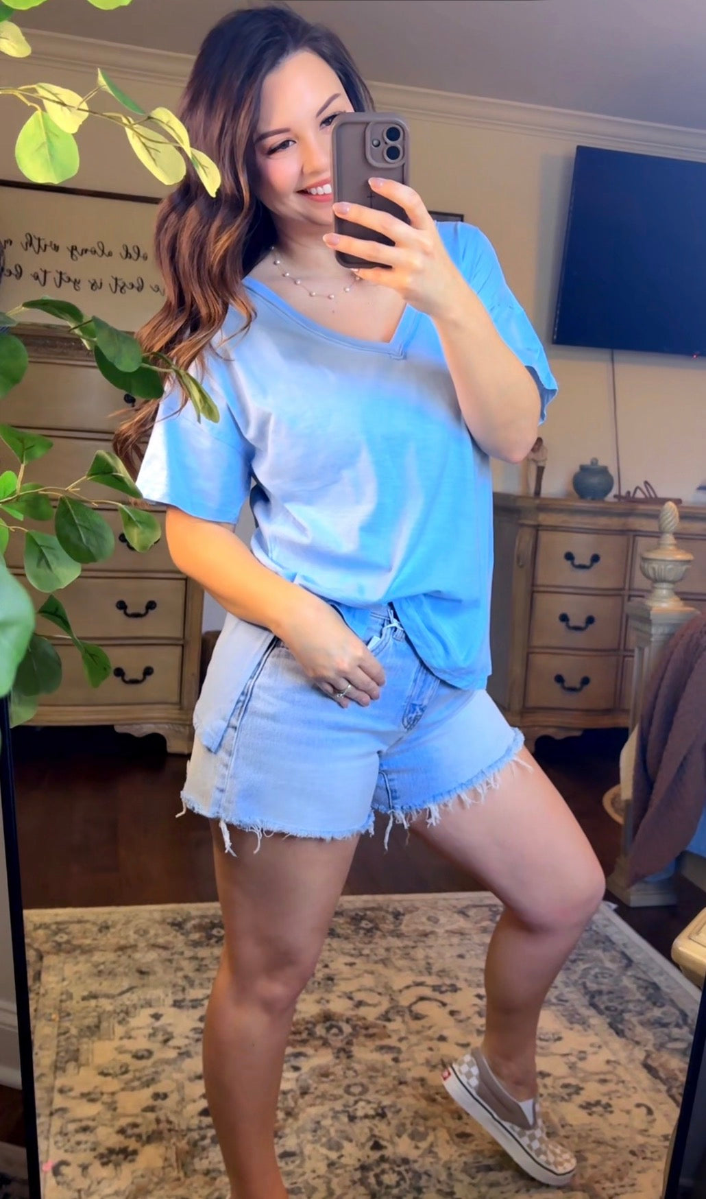 POL Basic V-Neck (3 colors)
