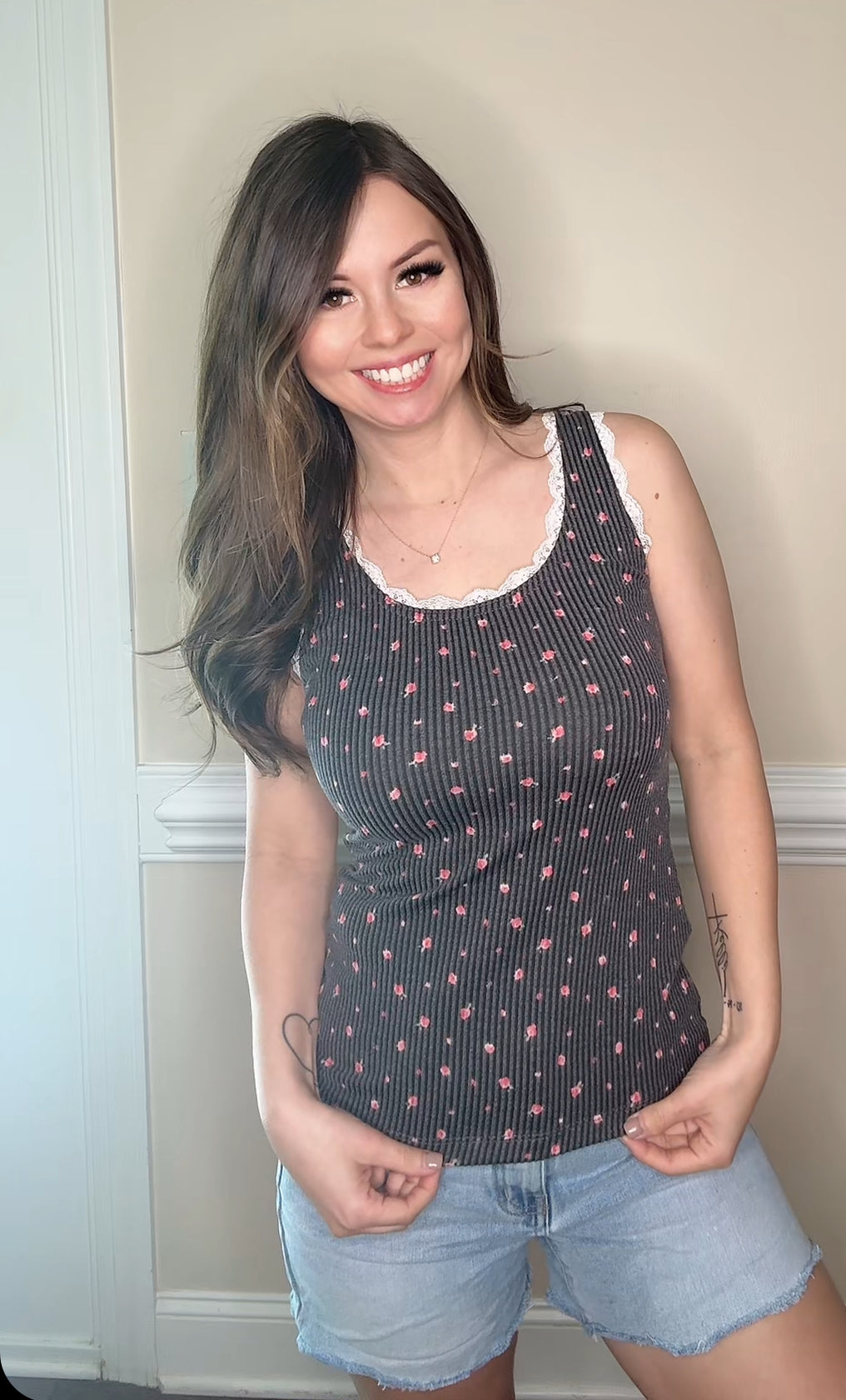 Floral Lace Tank (2 Colors)