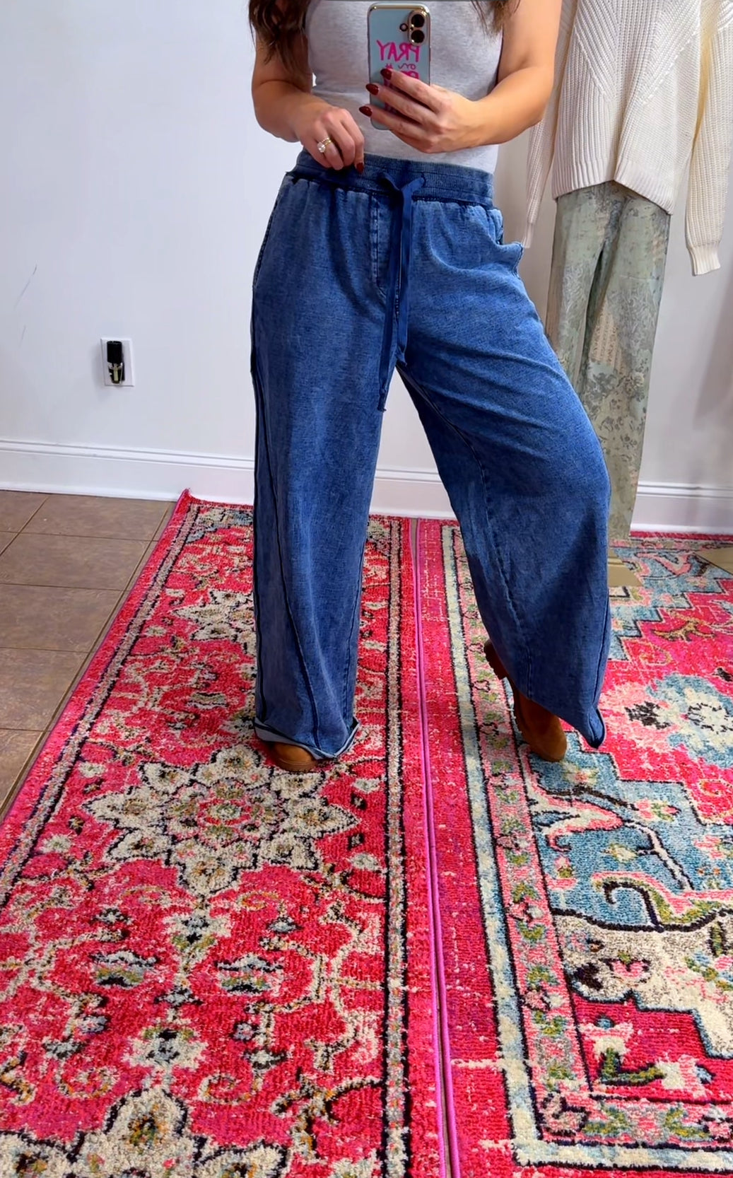 Easel Loungewear pants