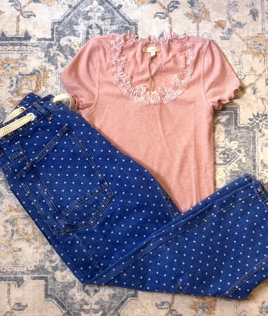 Easel Delicate Lace Neckline Top (4 colors)