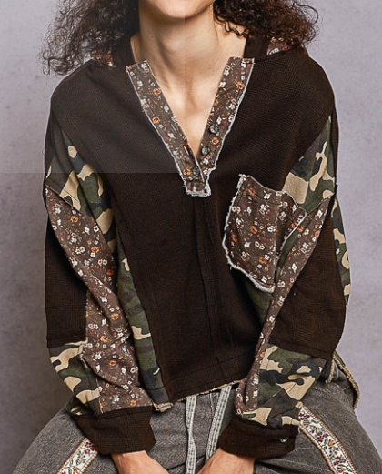 The Florally Camo Top (POL)
