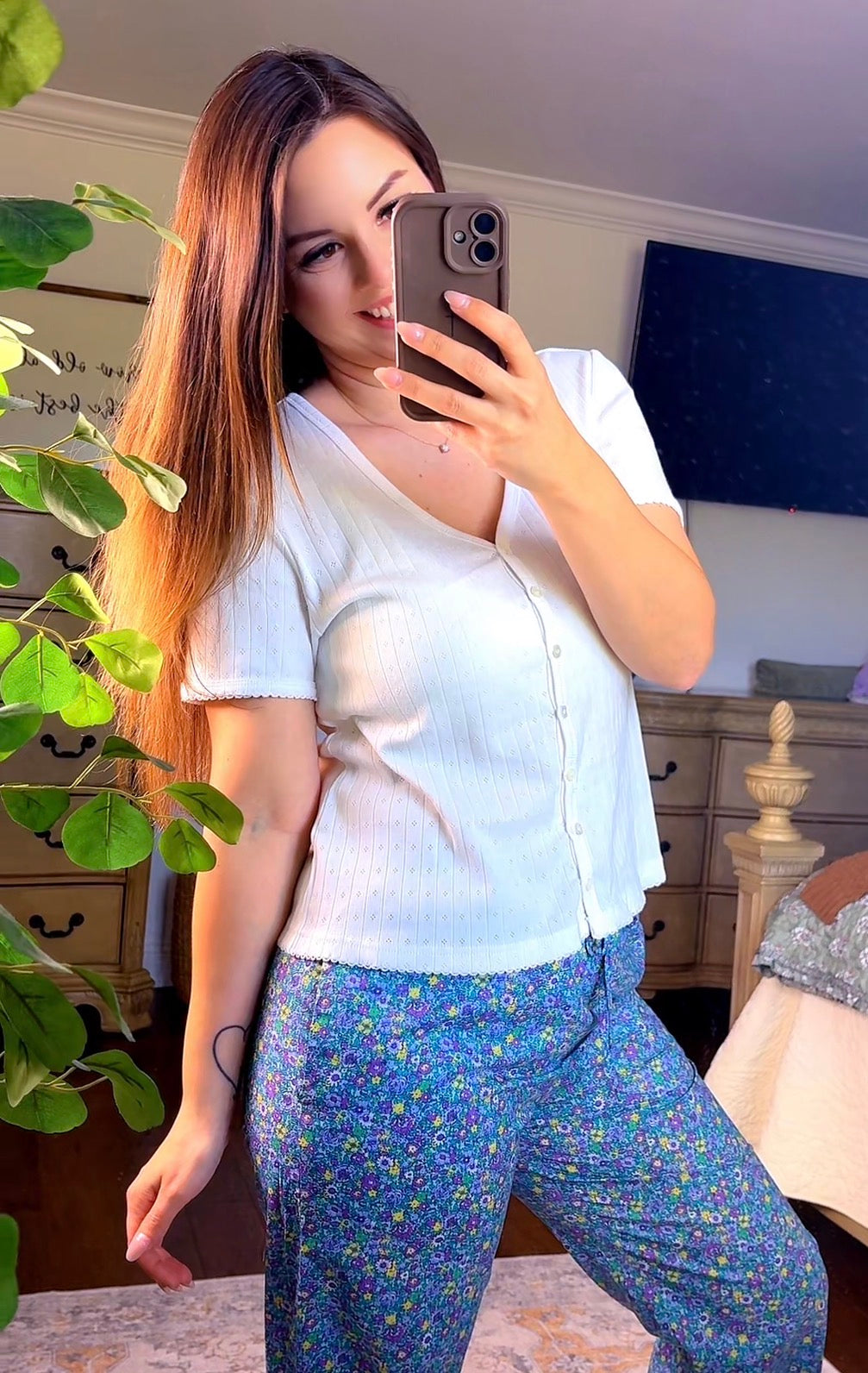 Things Between White Short Sleeve Cardigan