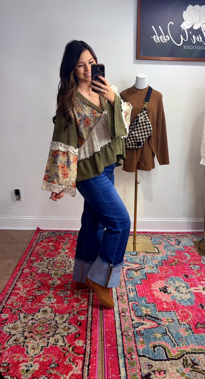 Classy Girl Top (2 Colors)