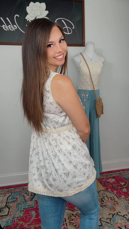 Just A Neutral Floral Girl Top (POL)