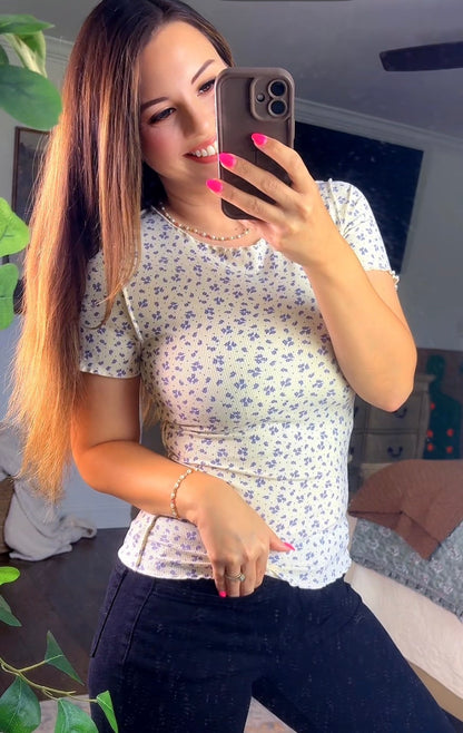 Ditsy Floral Print Short Sleeve (2 colors)