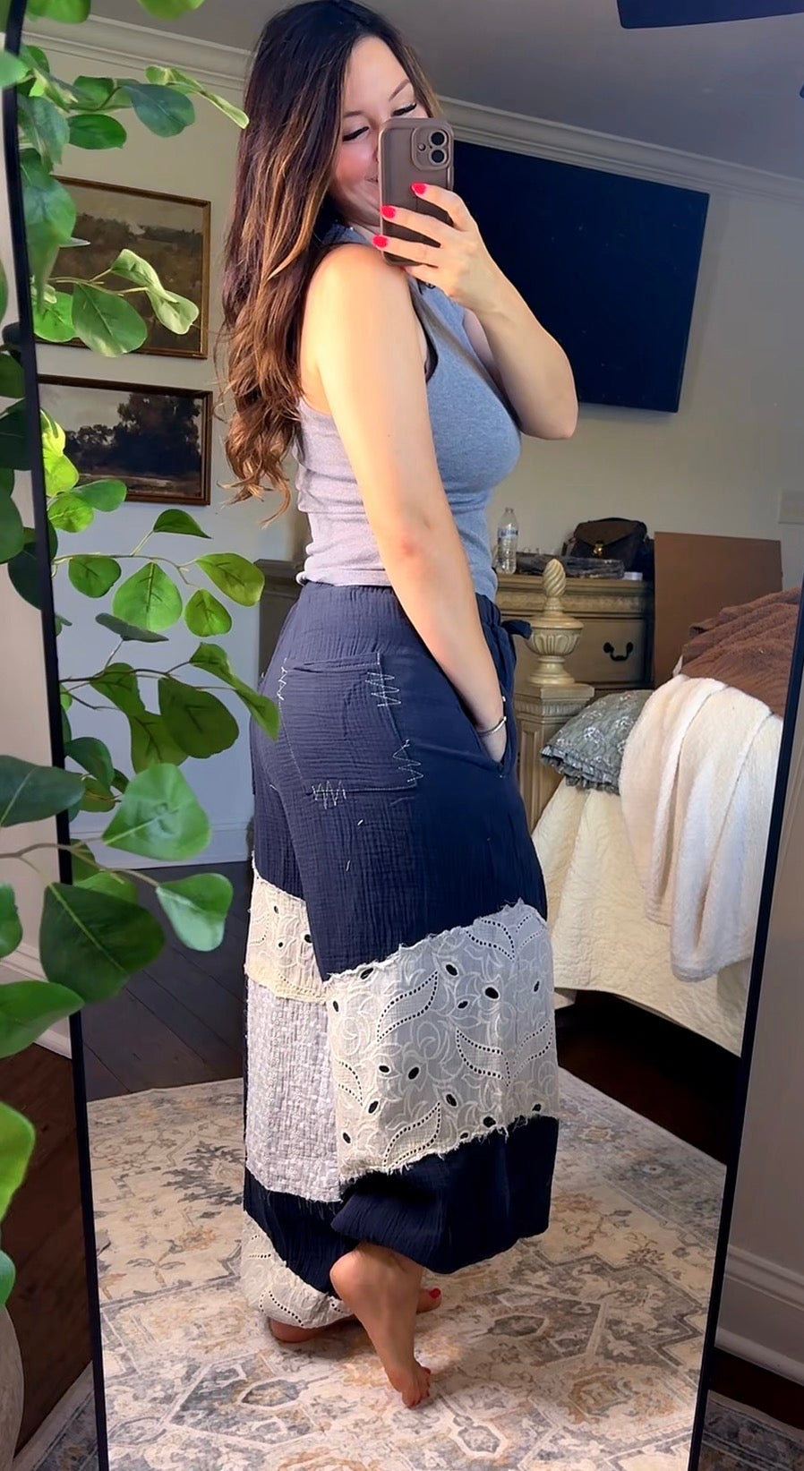 Lace Trim Accent Pants