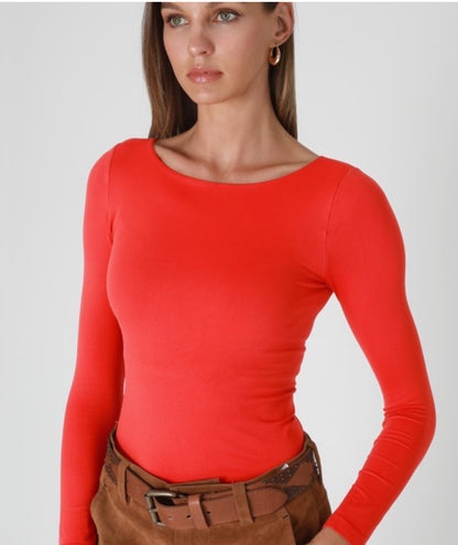 The Must Have Basic Tee (6 Colors)