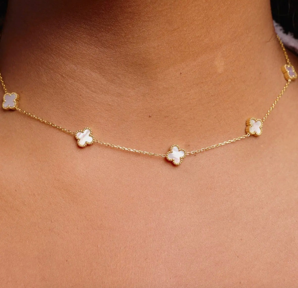 Mini White Floral Necklace
