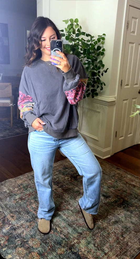 Mixed Prints Floral Pullover (2 Color)