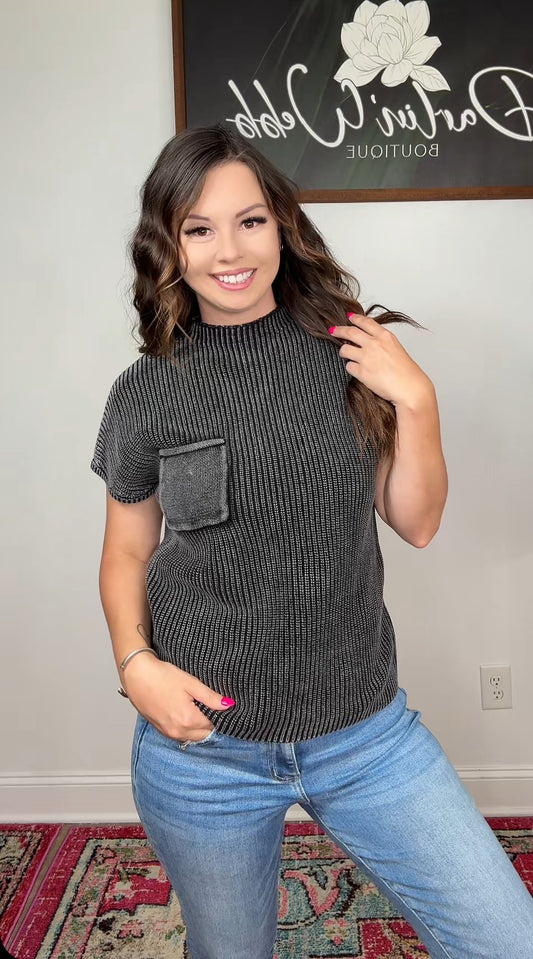 Casual Darling Top (Black)