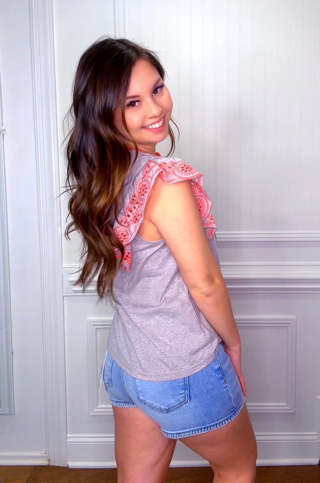 Cap Sleeves Embo Detailing Top (2 colors)